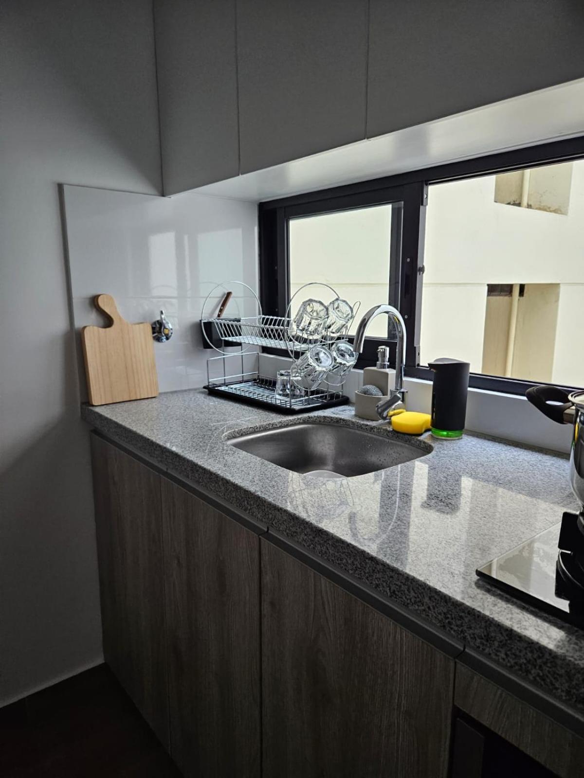 Departamento Familiar, 3 Habitaciones, 4 Camas, 2 Tv 50', 2 Duchas, Cocina, Comedor, Estacionamiento Apartment