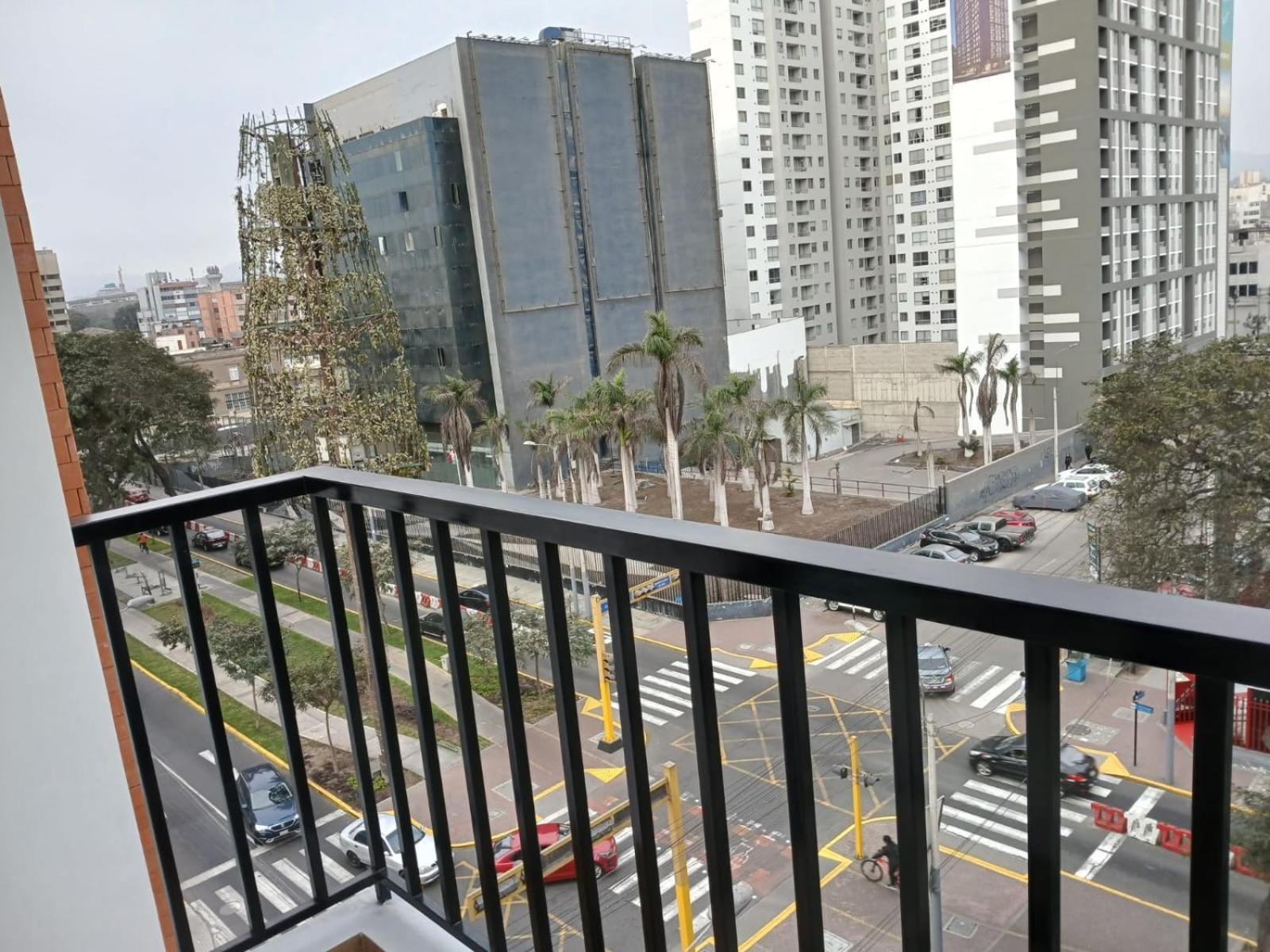 Apartment Departamento Familiar, 3 Habitaciones, 4 Camas, 2 Tv 50', 2 Duchas, Cocina, Comedor, Estacionamiento Lima